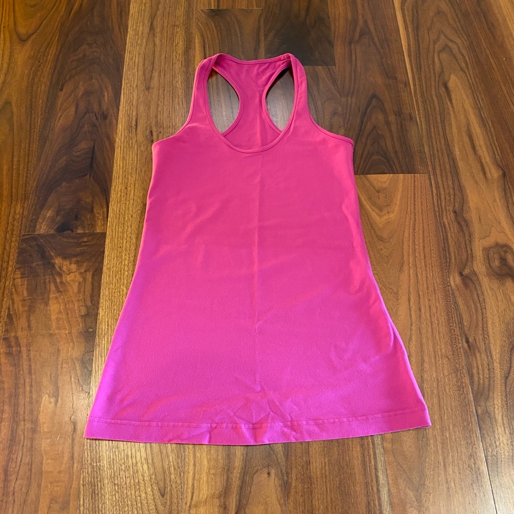 Lululemon cool racerback tank, size 6